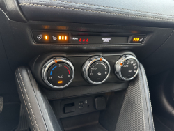 Mazda 2 1.5 Skyactiv full option