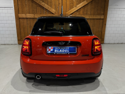 Mini Cooper 1.5 Apple carplay/Clima/Leder/Head up
