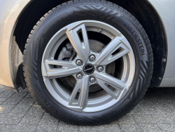 Kia Venga 1.6 CVVT Clima/Camera/half leer/Navi