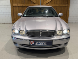Jaguar X-Type 2.5 V6 Executive youngtimer nieuwstaat